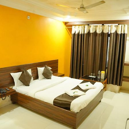 Hotel Sachidanand 舍地 外观 照片