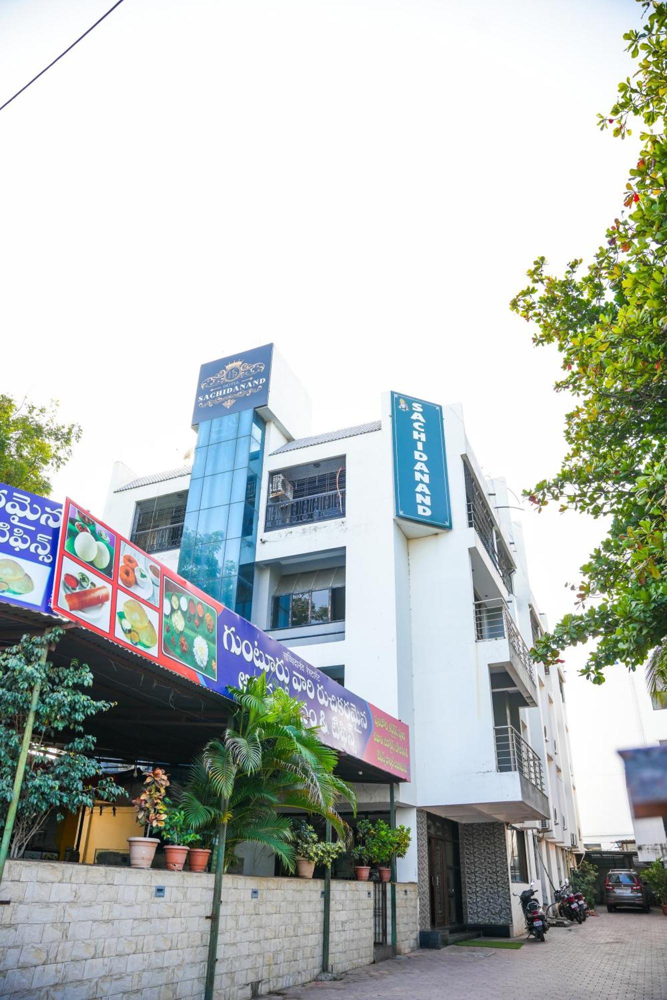 Hotel Sachidanand 舍地 外观 照片